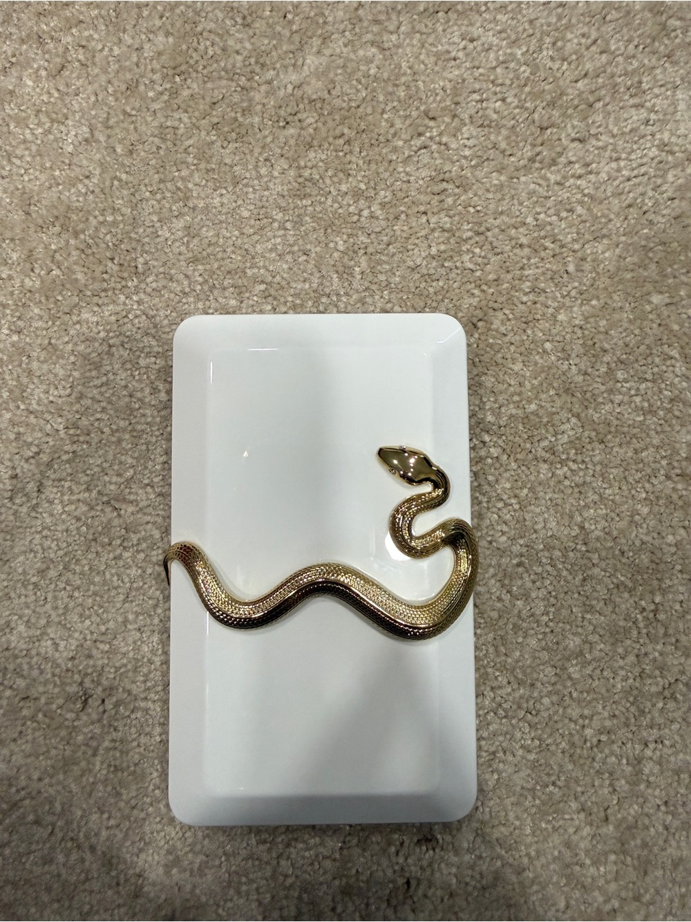 New Killian THE DAWN White Snake Case Clutch - Picture 2 of 5